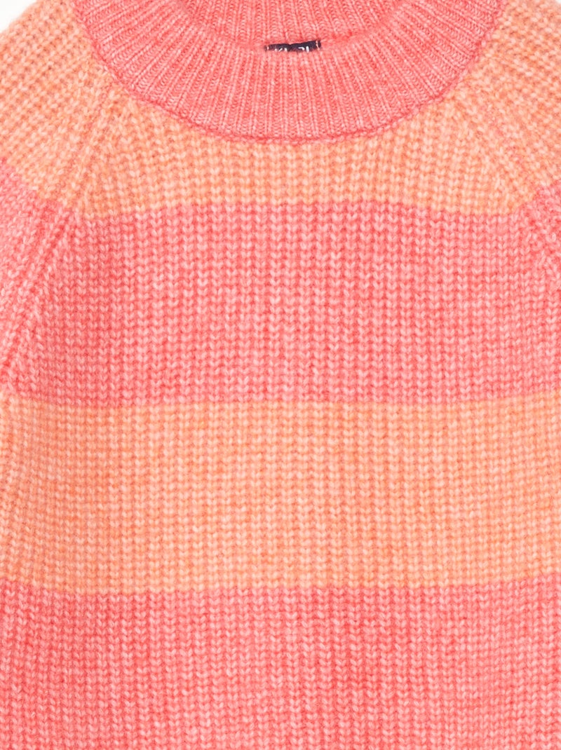 Jersey de punto Ishari en burdeos con raya rosa