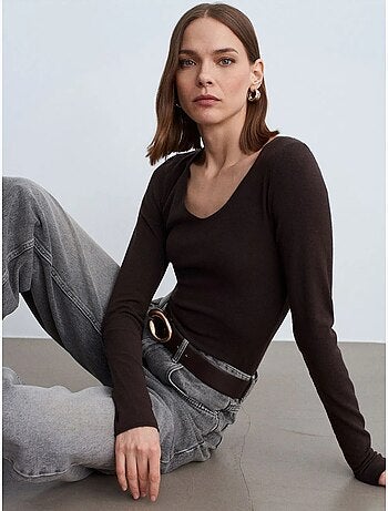 Jersey de punto acanalado de cuello en v slim fit dilvin