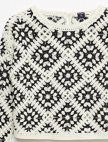 Jersey de punto calado con bordados de flores