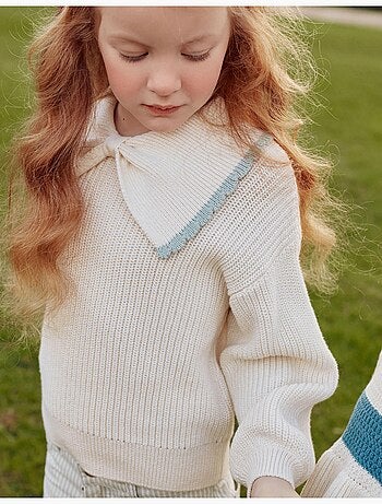 Jersey de punto con cuello en forma de lazo