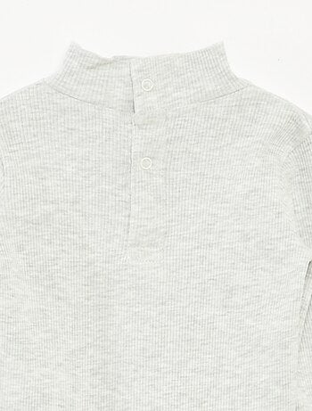 Jersey de punto de canalé con cuello alto