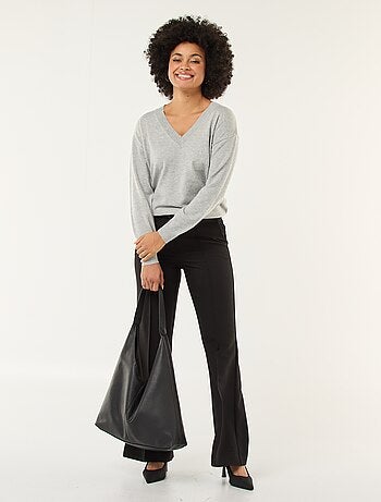 Jersey de punto fino con cuello en V