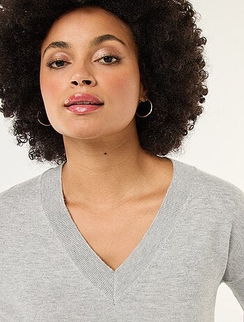 Jersey de punto fino con cuello en V