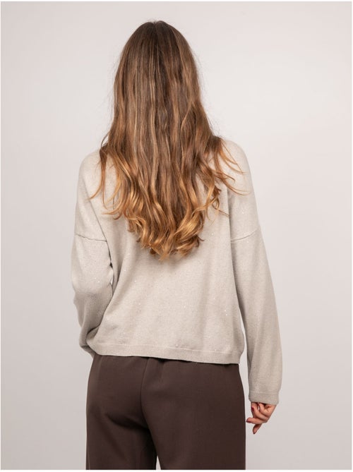 Jersey de punto fino con cuello de pico y lentejuelas koraka - Kiabi Jersey de punto fino con cuello de pico y lentejuelas koraka - Kiabi