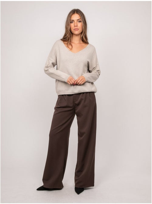 Jersey de punto fino con cuello de pico y lentejuelas koraka - Kiabi Jersey de punto fino con cuello de pico y lentejuelas koraka - Kiabi