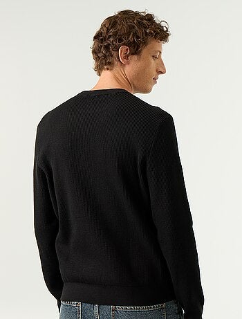 Jersey de punto gofrado con cuello redondo