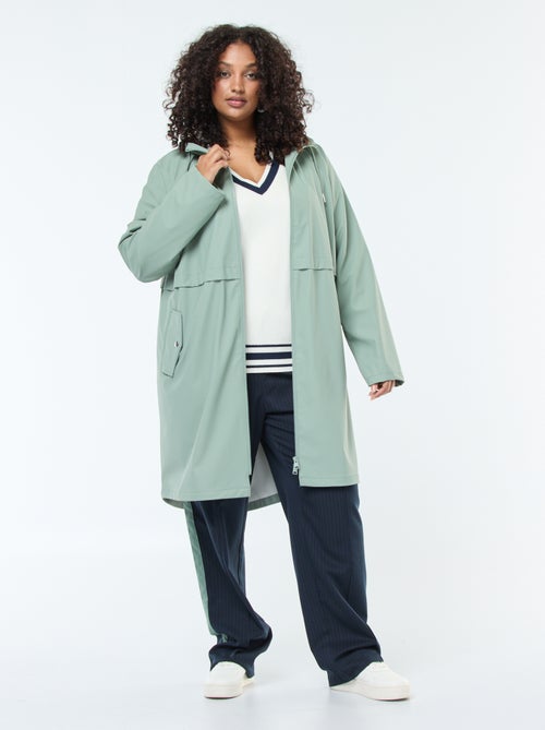 Jersey de punto grueso con cuello en V y ribetes - Kiabi