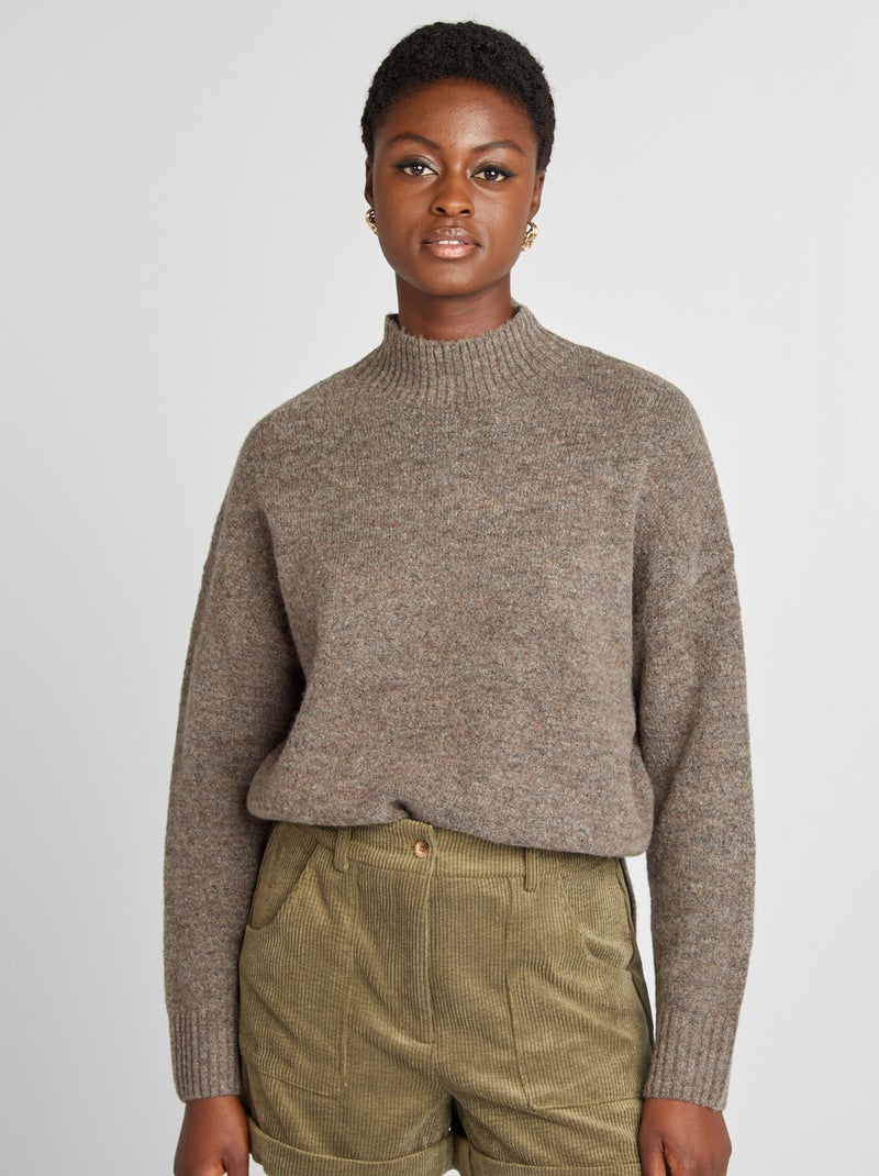Jersey de punto suave con cuello alto MARRON - Kiabi