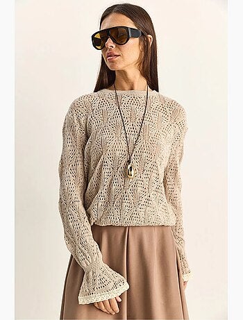Jersey de punto texturizado con cuello redondo y volantes lucci