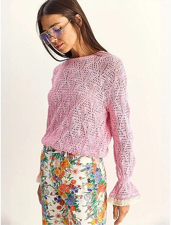 Jersey de punto texturizado con cuello redondo y volantes lucci