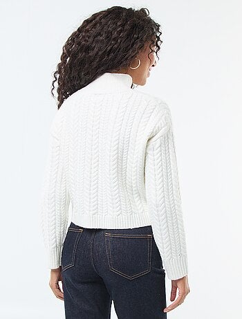 Jersey de punto trenzado y cuello alto