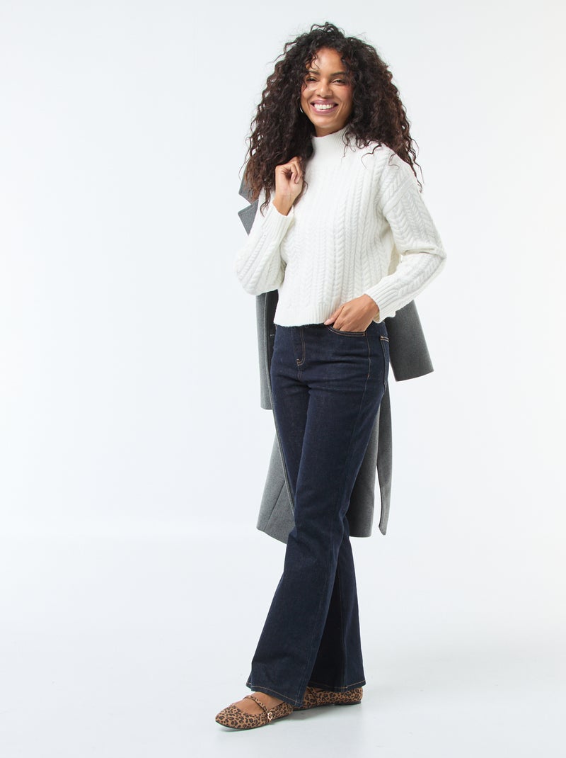 Jersey de punto trenzado y cuello alto Blanco - Kiabi
