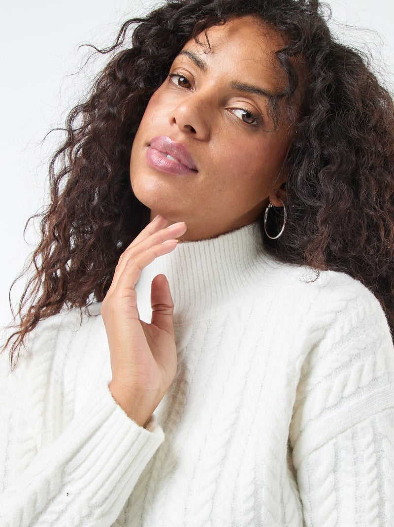 Jersey de punto trenzado y cuello alto Blanco - Kiabi