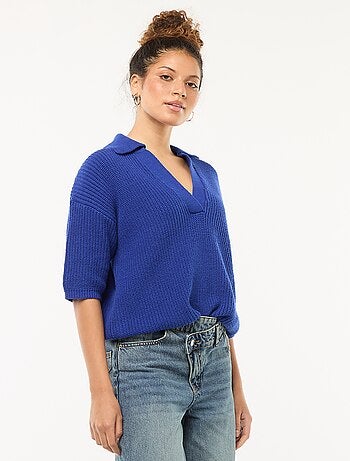 Jersey estilo polo con cuello en pico