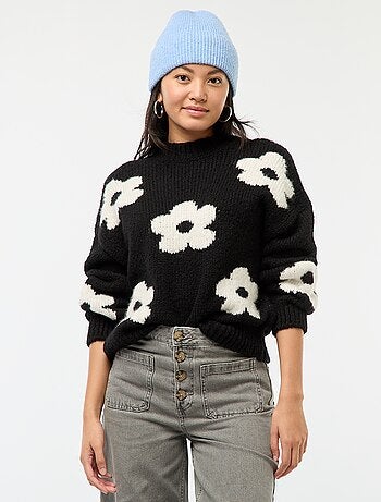 Jersey grueso flores bordadas