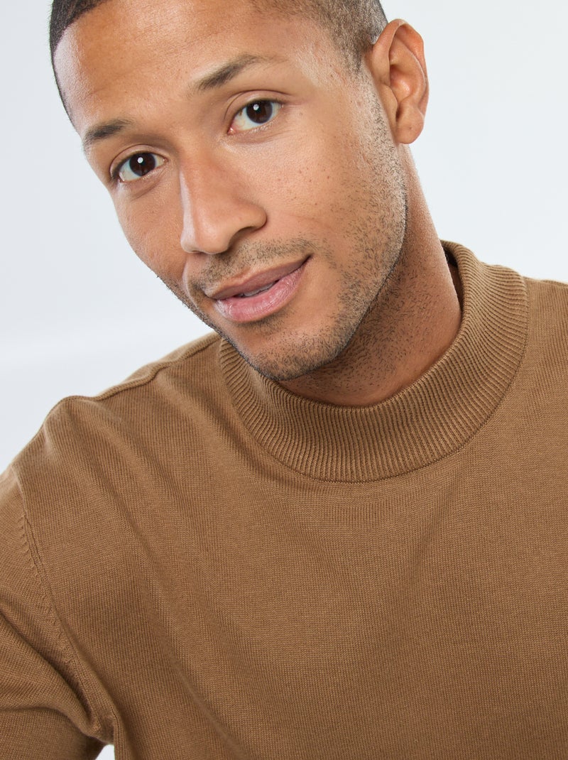 Jersey ligero de punto fino con cuello alto Marron - Kiabi