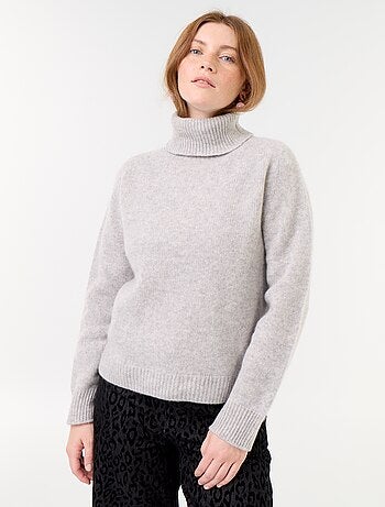 Jersey liso de cuello alto