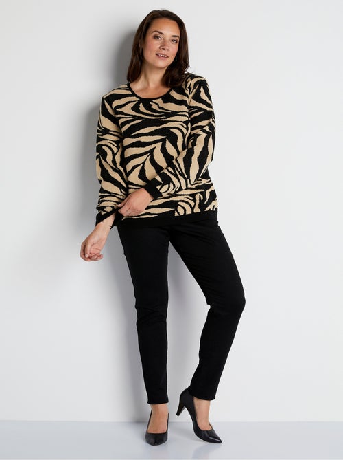 Jersey suave con cuello redondo en jacquard de cebra - Afibel - Kiabi
