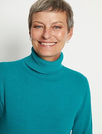 Jersey suave de cuello vuelto y manga larga