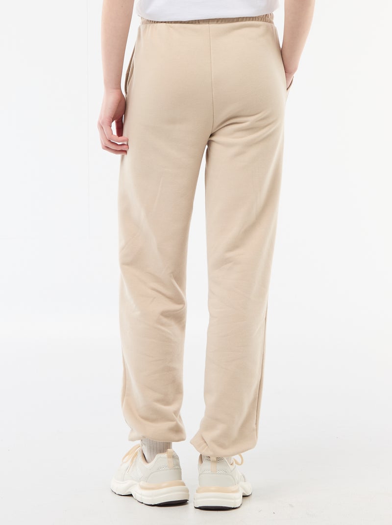 Joggers corte barrel de algodón liso Beige - Kiabi