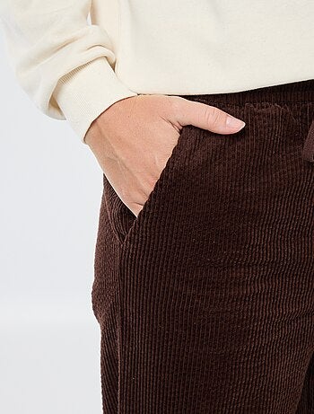 Pantalón de jogging ancho de pana