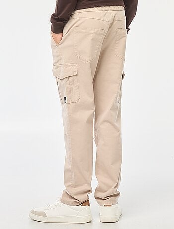 Jogpant con bolsillos con solapa