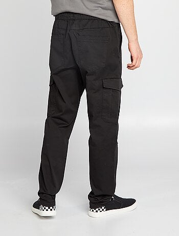 Jogpant con bolsillos con solapa