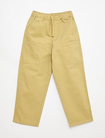 Jogpant con bolsillos de parche laterales