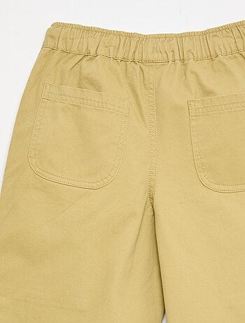 Jogpant con bolsillos de parche laterales