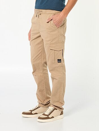 Jogpant con bolsillos de solapa