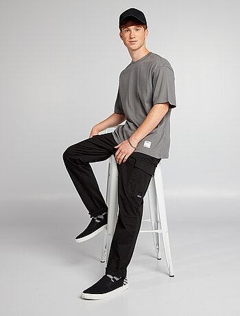 Jogpant con bolsillos de solapa