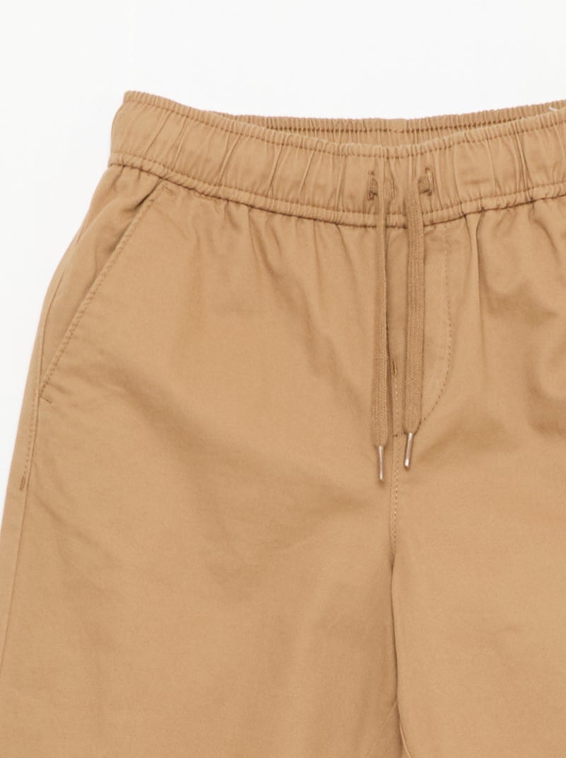 Jogpant liso con dobladillos Beige - Kiabi