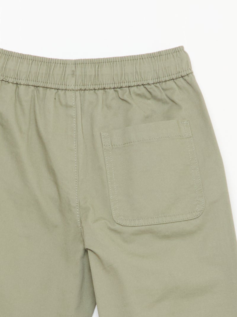 Jogpant liso con dobladillos Verde - Kiabi
