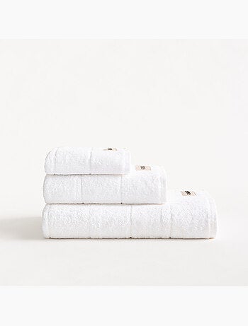 Juego completo de baño 100% algodón, rizo 600g/m2, con colgador - Gamusi.