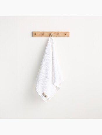 Juego completo de baño 100% algodón, rizo 600g/m2, con colgador - Gamusi.