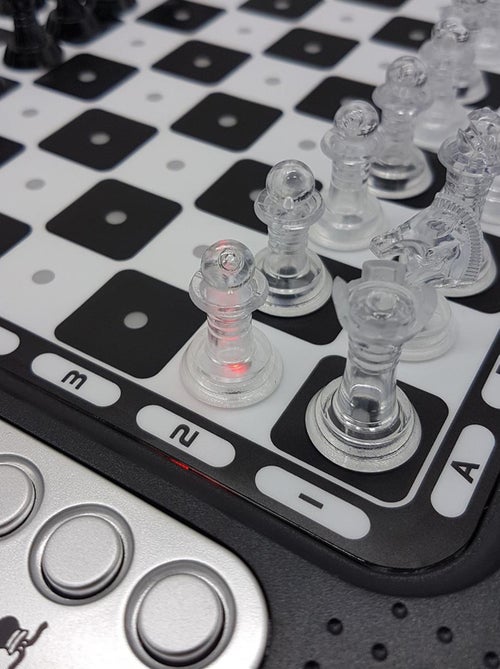 Juego de ajedrez electr?nico ChessMan? FX - Kiabi Juego de ajedrez electr?nico ChessMan? FX - Kiabi
