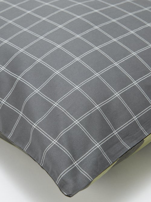 Juego de cama con funda nórdica (240x220 cm) + fundas de almohada - Kiabi
