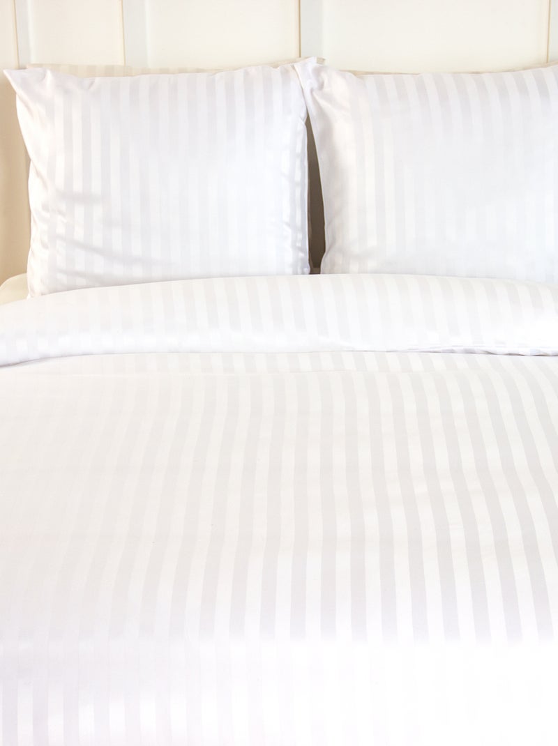 Juego de cama de 1 o 2 plazas de satén + 2 fundas de almohada Blanco - Kiabi