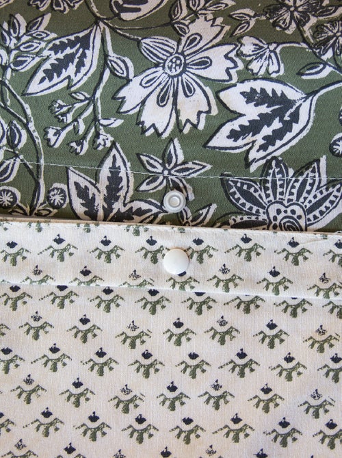 Juego de cama de 3 piezas reversible con estampado floral - Kiabi Juego de cama de 3 piezas reversible con estampado floral - Kiabi