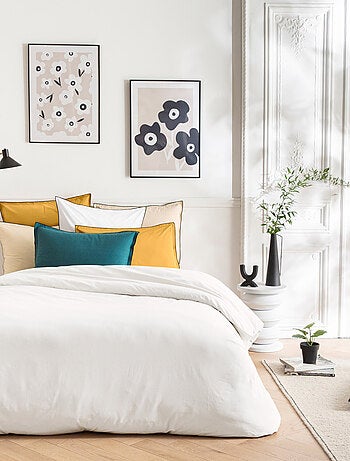 Juego de cama de algodón liso con acabado bourdon