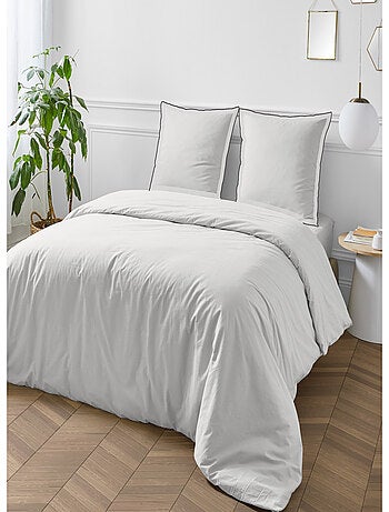 Juego de cama de algodón liso con acabado bourdon