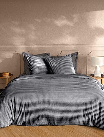 Juego de cama de franela lisa con relieve y cierre de cremallera