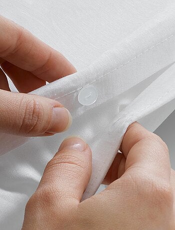 Juego de cama de microfibra franela con diseño de finas rayas