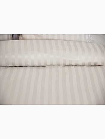 Juego de cama de satén