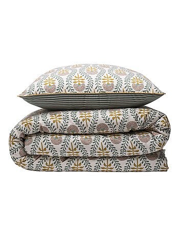 Juego de cama doble a rayas con encanto floral
