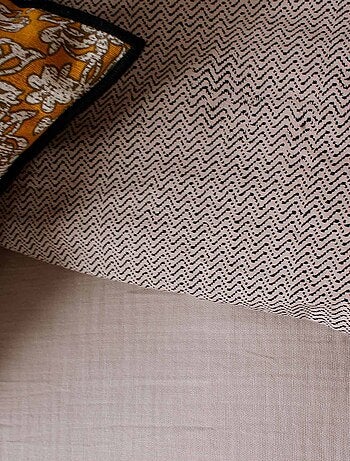 Juego de cama geométrico y reversible