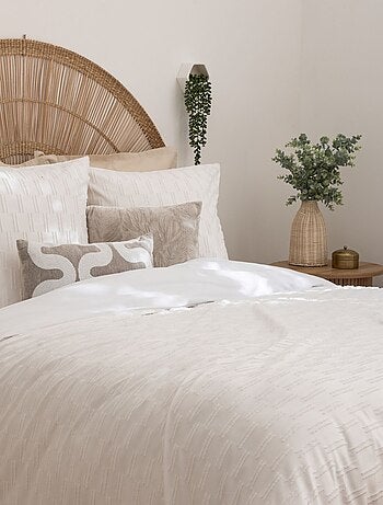 Juego de cama jacquard con líneas gráficas