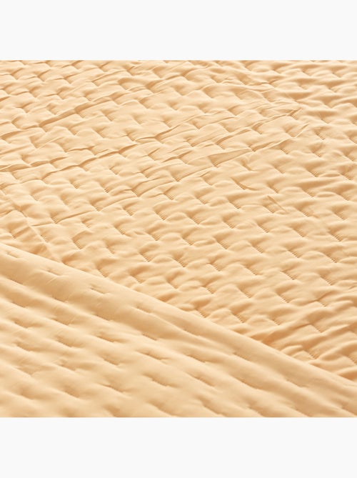 Juego de colcha lisa tejido acolchado, con funda de cojín. - Kiabi