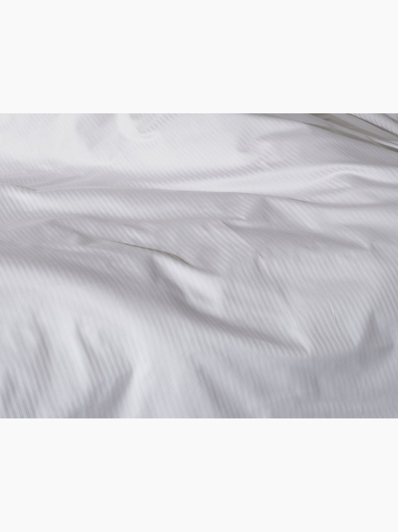 Juego de funda de edredón + 2 fundas de almohada 63x63cm de satén de algodón rayas blanco Blanco - Kiabi