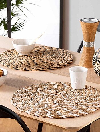 Juego de mesa de junco
